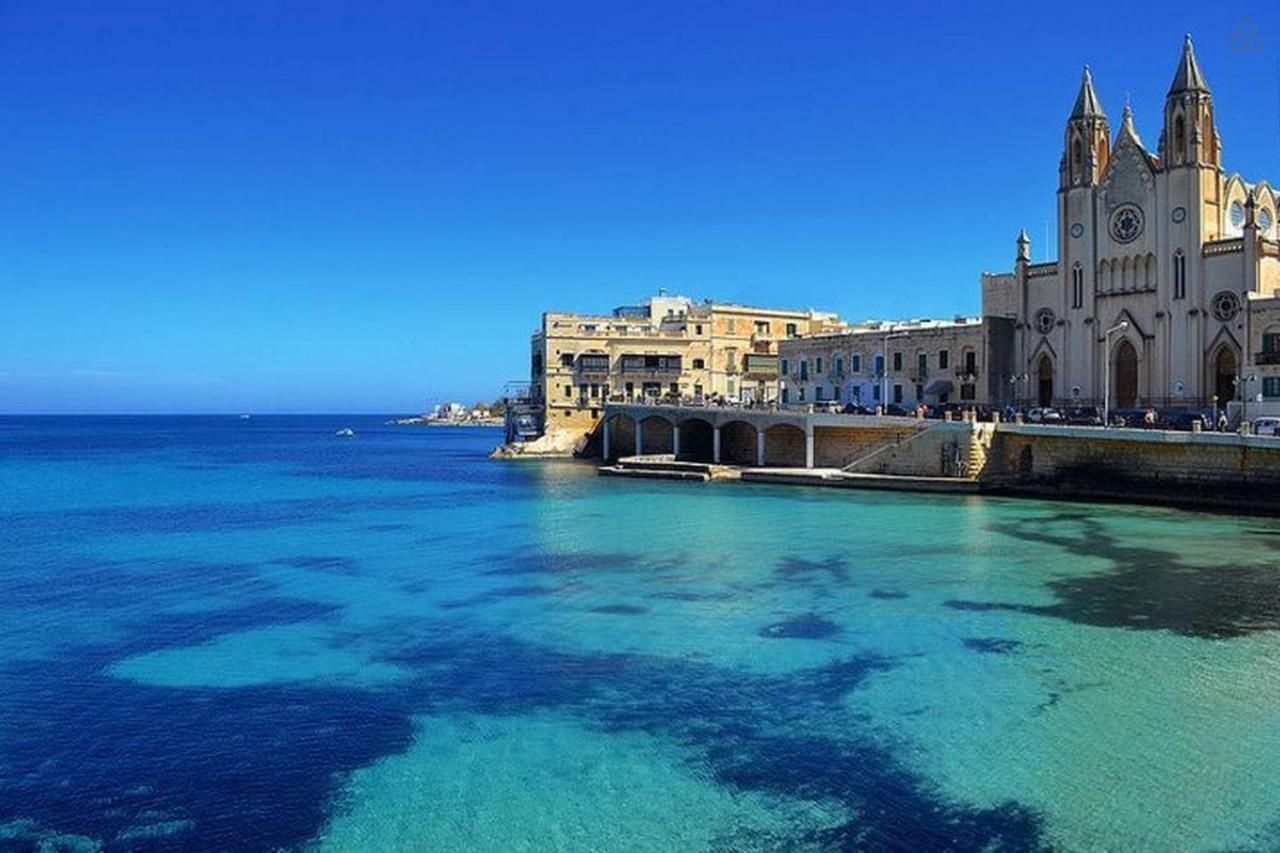 Gorgeous Apartment With Terrace In Fort Cambridge, Pool Sliema Luaran gambar