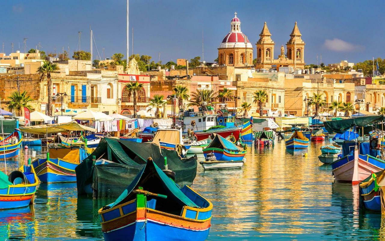 Gorgeous Apartment With Terrace In Fort Cambridge, Pool Sliema Luaran gambar